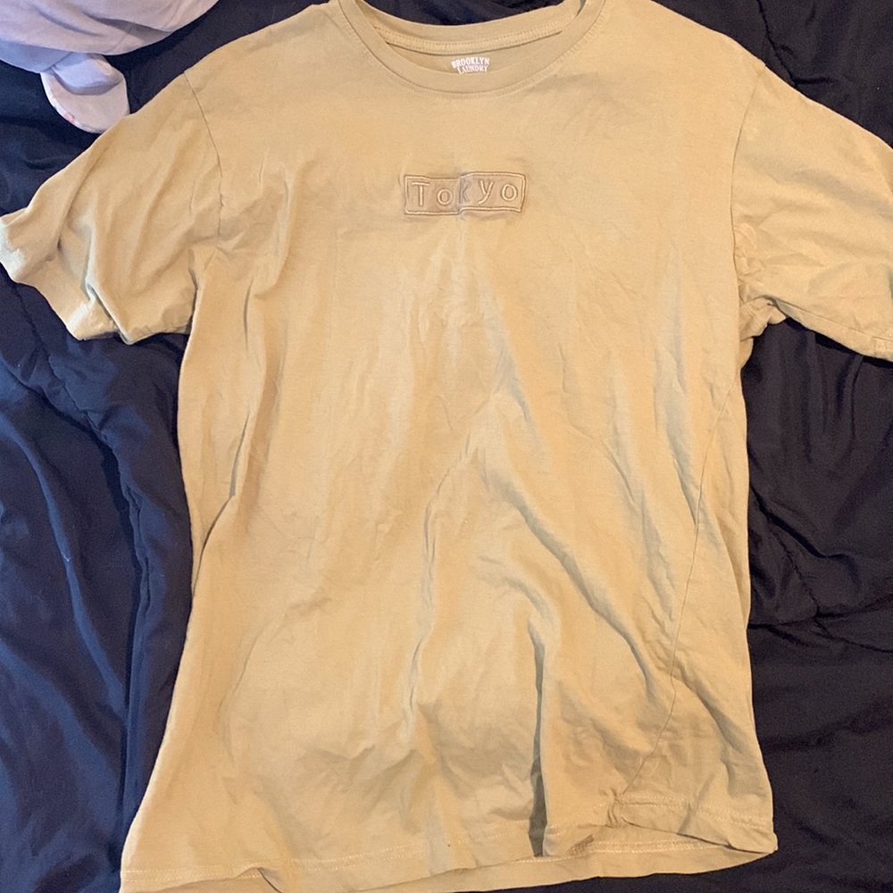 Adult Medium Tokyo Gold T shirt